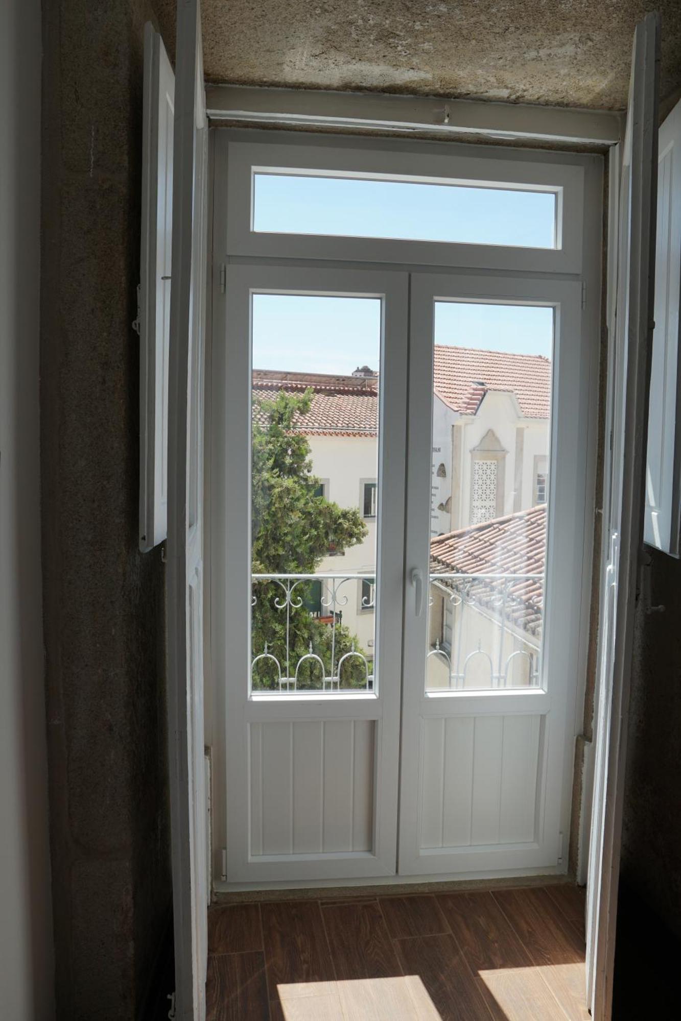 Solar Valadim - Serviced Apartments Castelo Branco  Rum bild
